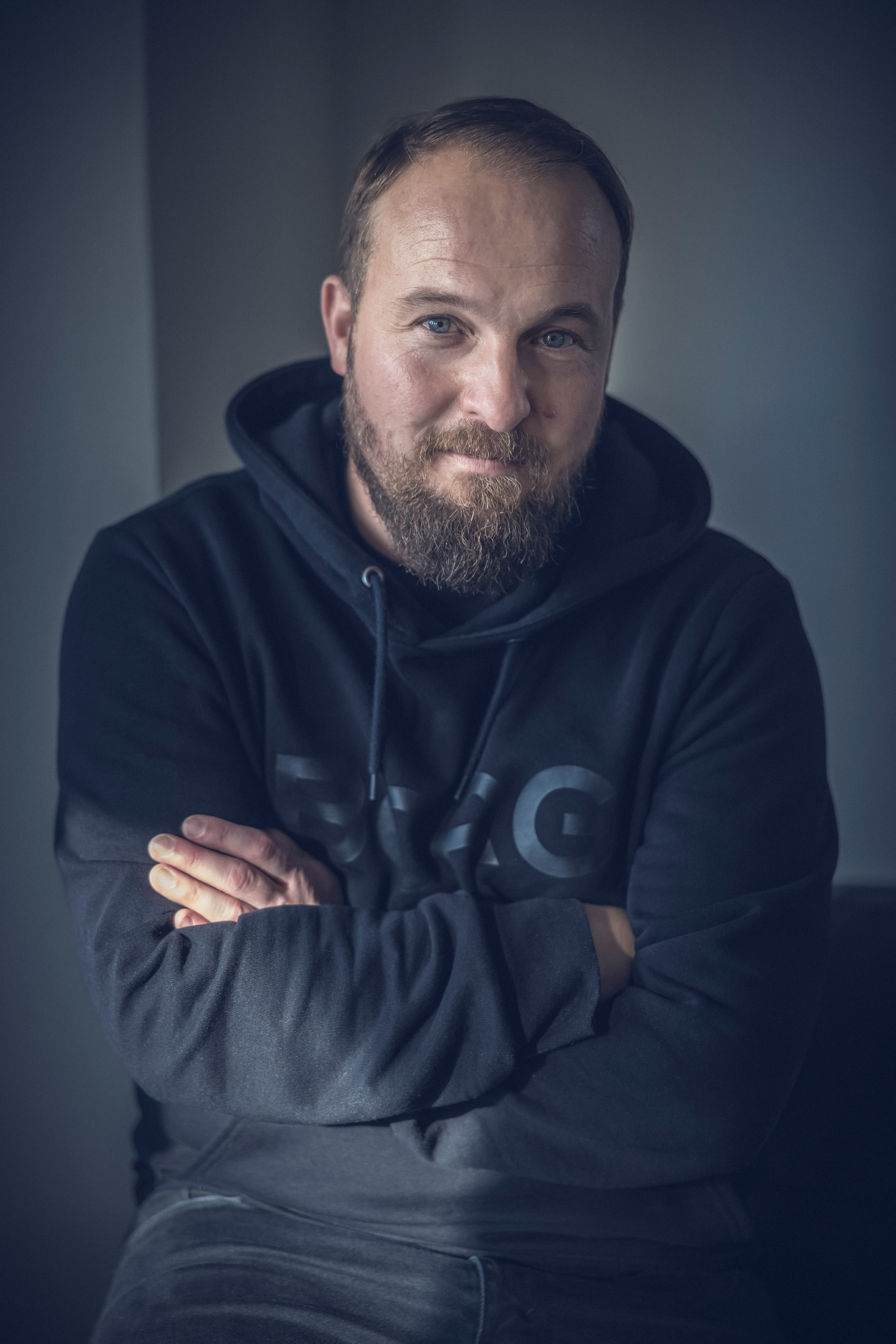 Headshot Jesper Sjölander 5